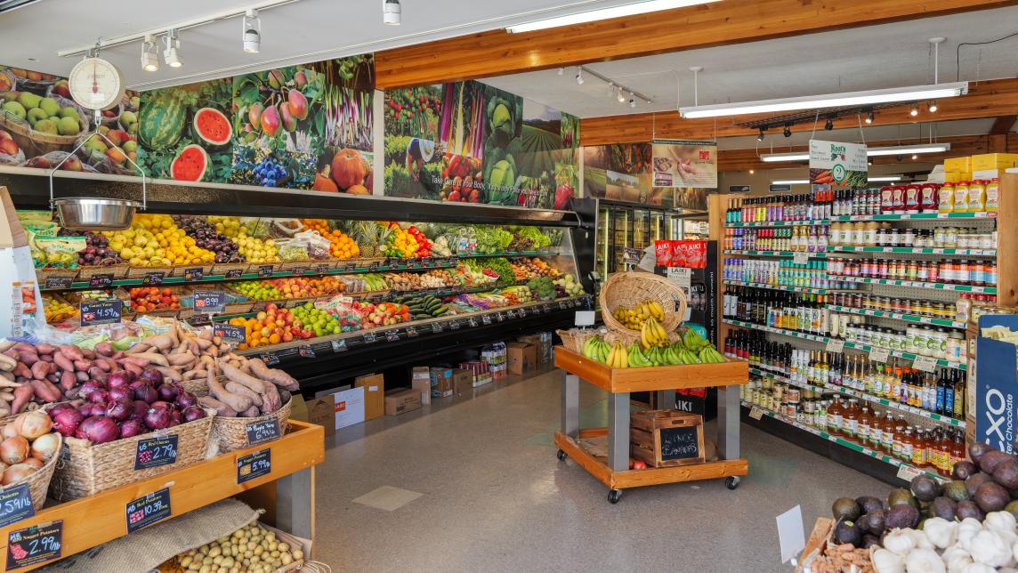 The produce section of a grocery store.
