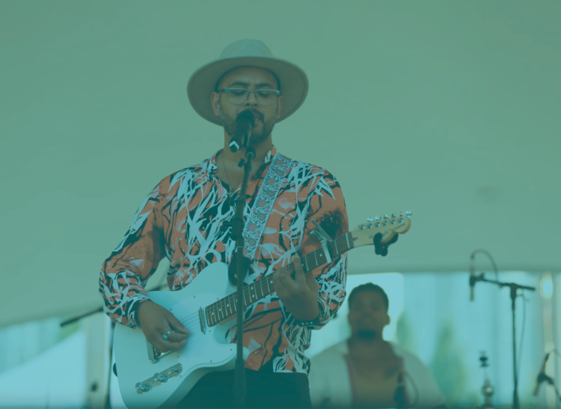 Performer Etienne Siew